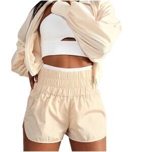 FREE PEOPLE MOVEMENT Women’s The Way Home Short Light Tan size small